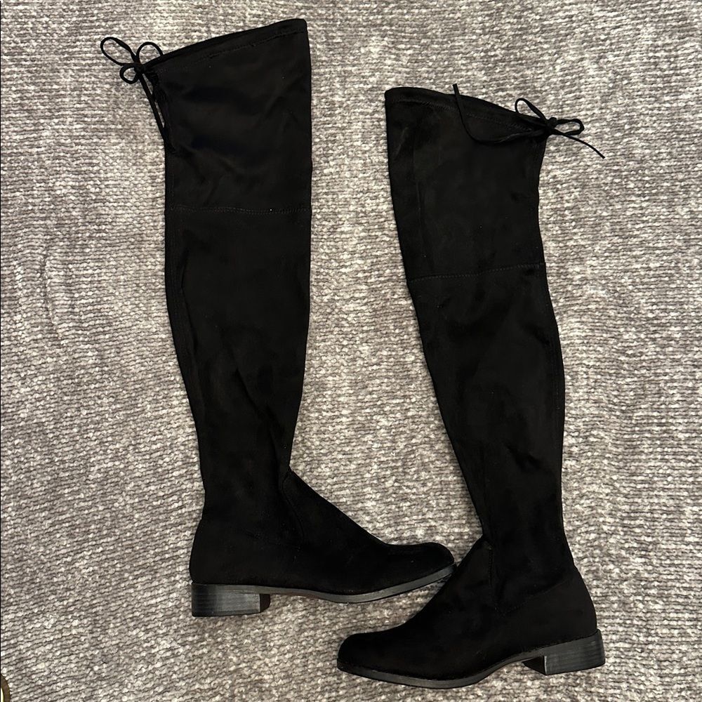 NWOT Catherine Malandrino Black suede over the knee boots with tie detail 7.5